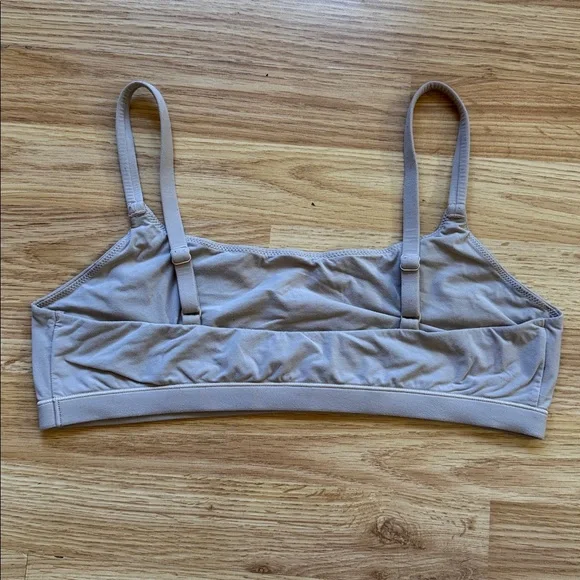 SKIMS Bundle ✨ size L - Picture 9 of 11